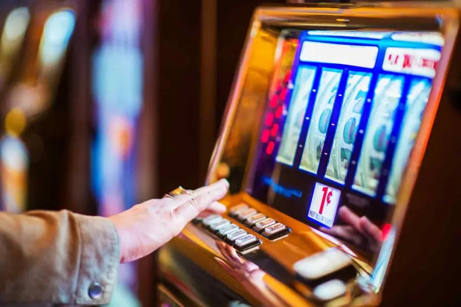 Slot Machine Strategies - 12 Proven Tactics For Smarter Play